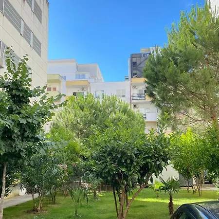 Ina Apartament Apartment